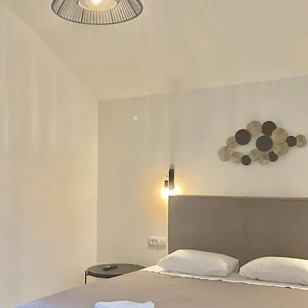 Ocean Sun 4 * Fira (Santorini)