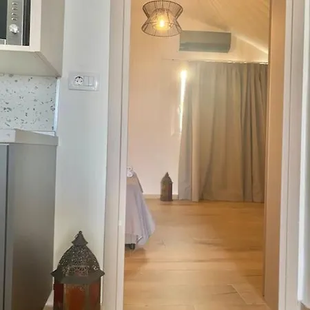 Ocean Sun 4 Φηρά